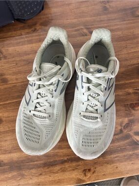 New Balance Women’s 1080 Running Shoe